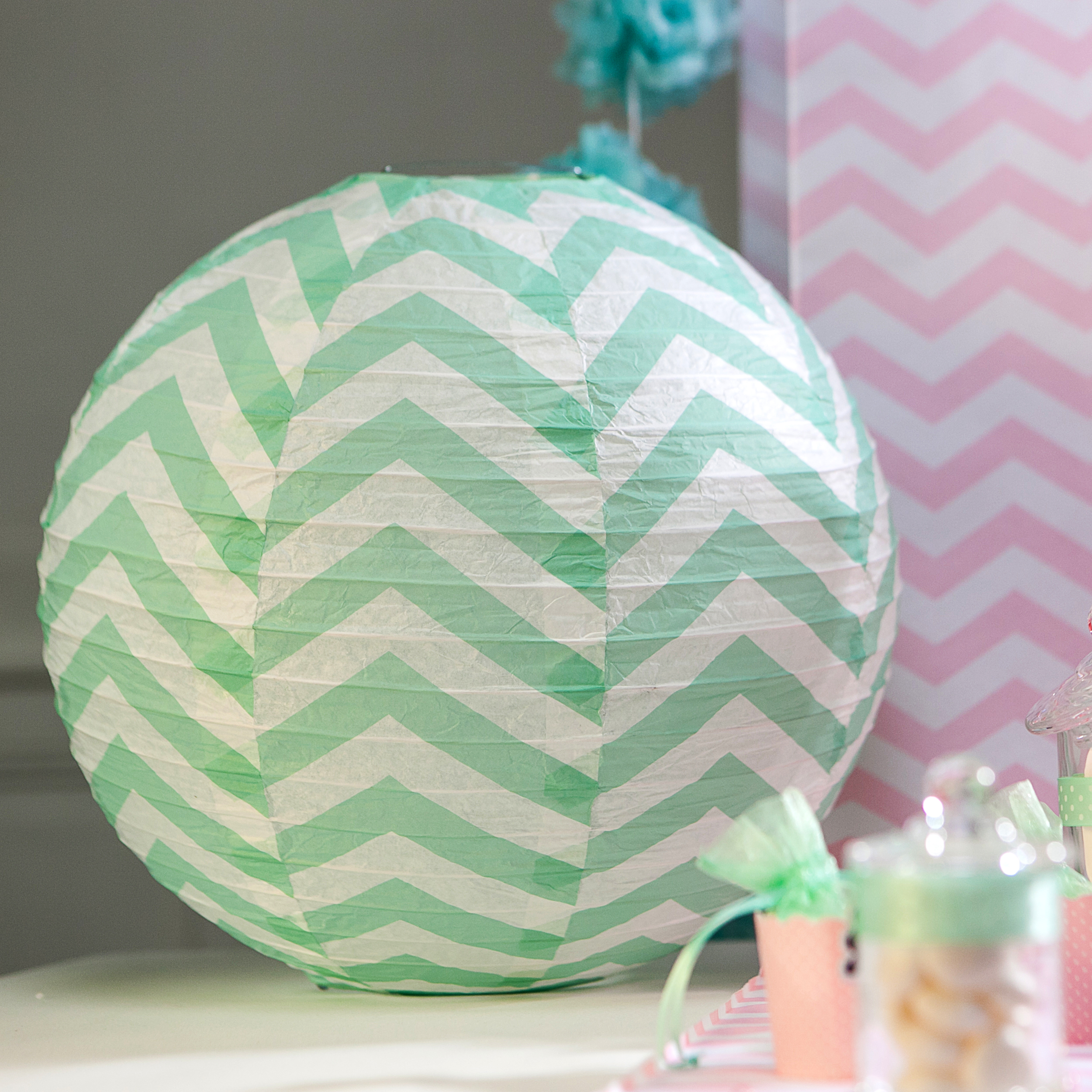 lampion-vert-menthe-chevron