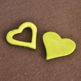 Coeurs gomme déco vert anis (x12)