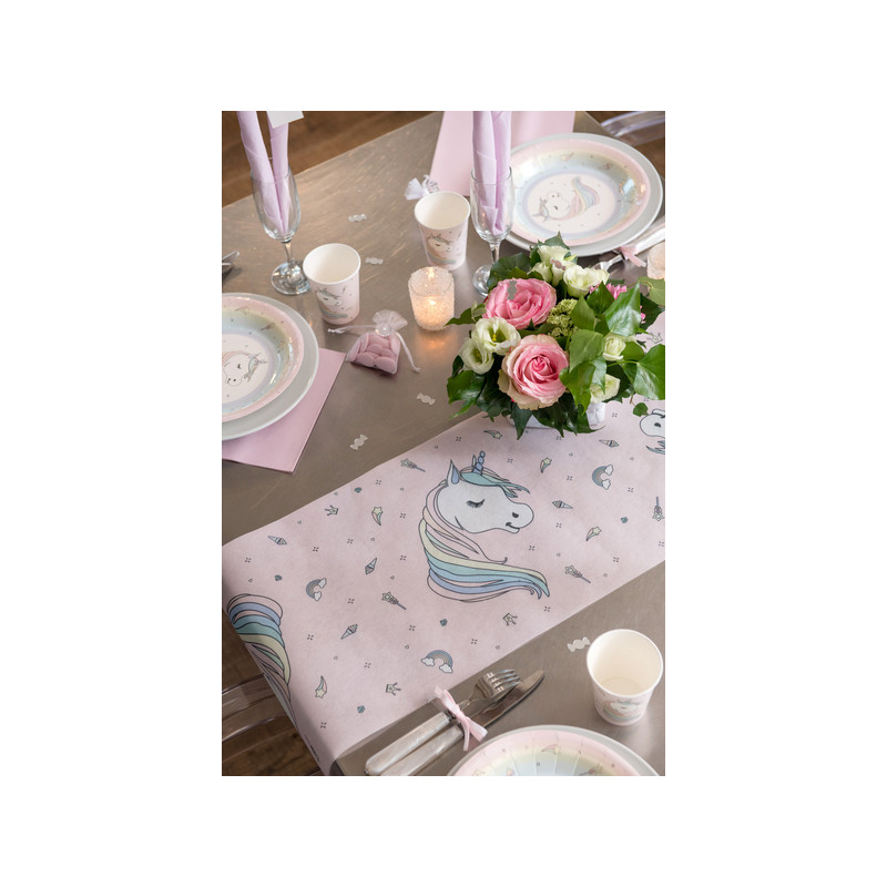 Chemin de table anniversaire licorne